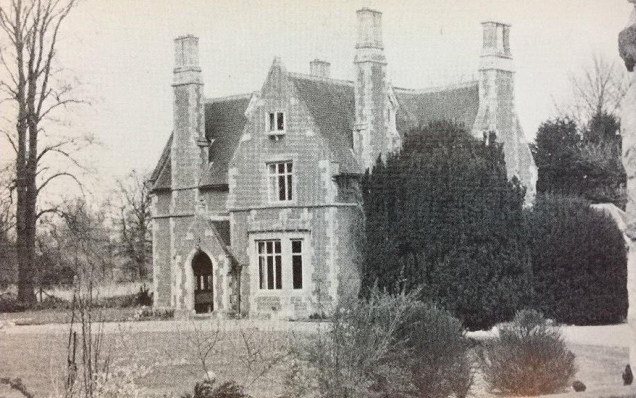 NetherHeyford_VintagePostcards_HeyfordLodge_OldRectory