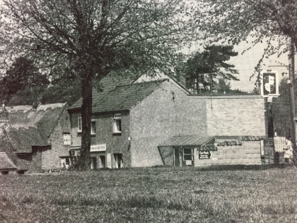 NetherHeyford_VintagePostcards_Shop