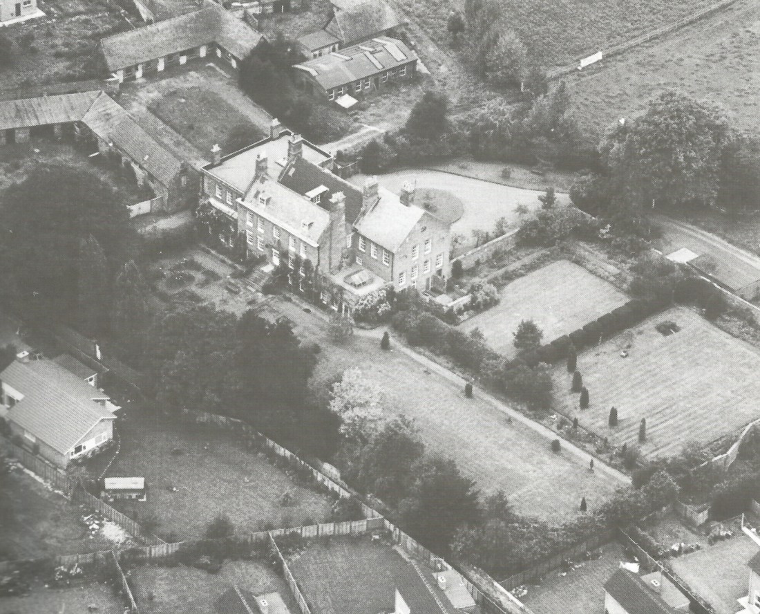 16_NetherHeyfordManorHouse1825